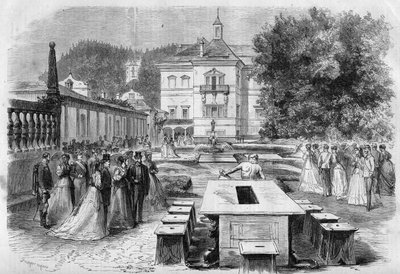 Bezoek van keizer Francois-Joseph en keizerin Elisabeth van Oostenrijk (Sissi) met Eugenie, keizerin van de Fransen en Napoleon III aan de keizerlijke residentie van Hellbrunn in Oostenrijk op 21 augustus. door Unknown artist