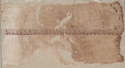 Fragment van een Tiraz door Unknown artist