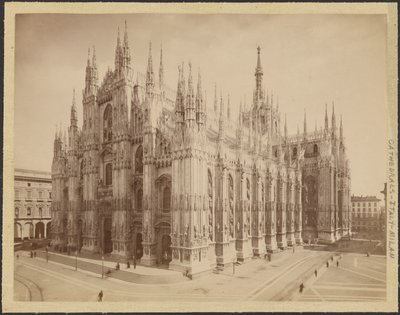 [Kathedraal van Milaan]. door Unknown artist