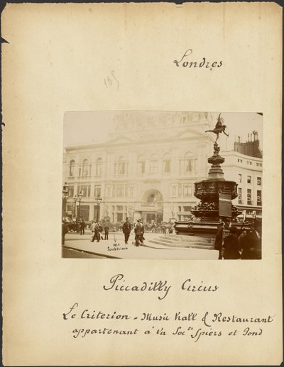 [Piccadilly Circus en Criterion Theatre]. door Unknown artist