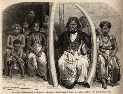 Portret van een Afrikaanse ivoorhandelaar, omringd door zijn vrouwen door Unknown artist