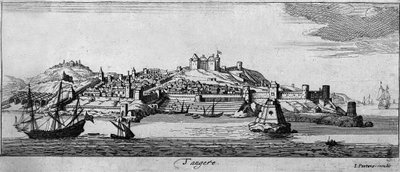 Uitzicht op de versterkte stad Tanger en de kust, Marokko. 18e-eeuwse gravure door Unknown artist