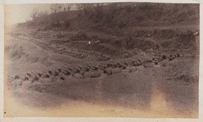 4e Goorkha Regiment bemant verschansingen door Unknown photographer