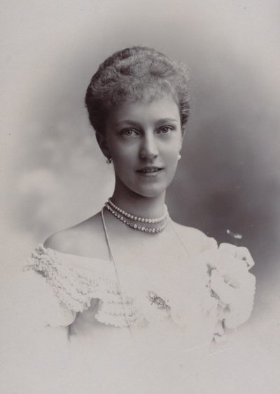 Aartshertogin Elisabeth Marie Henriette Stephanie Gisela van Oostenrijk (2 september 1883 – 16 maart 1963) (foto) door Unknown photographer