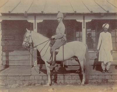 Kolonel A M Paterson, bevelhebber van het 1e Bedfordshire Regiment door Unknown photographer