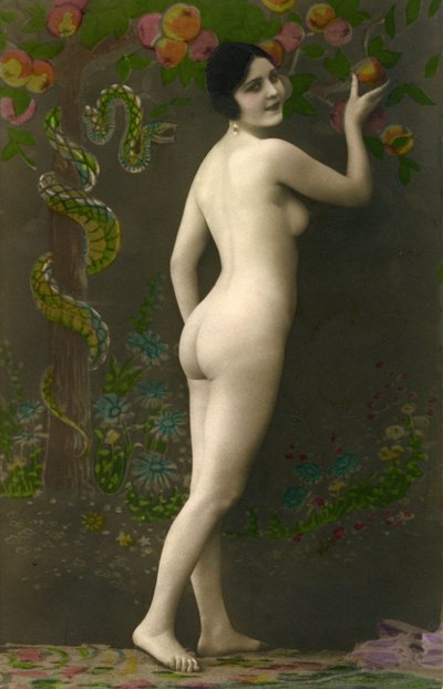 Edele ansichtkaart (kitsch): Eva de la "Belle Epoque" (ca. 1920) door Unknown photographer