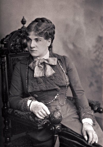 Mme Alix-Marie PASCA (1836-1906) - Portret van Alix Pasca, Franse komiek. Fotografie eind 19e eeuw door Unknown photographer