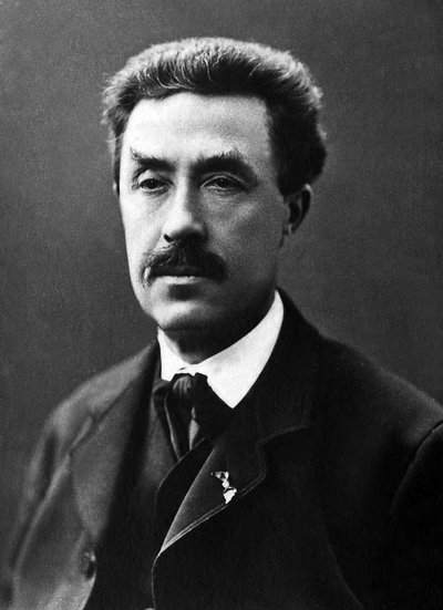 Portret van Emmanuel Fremiet (1824-1910), Franse beeldhouwer door Unknown photographer