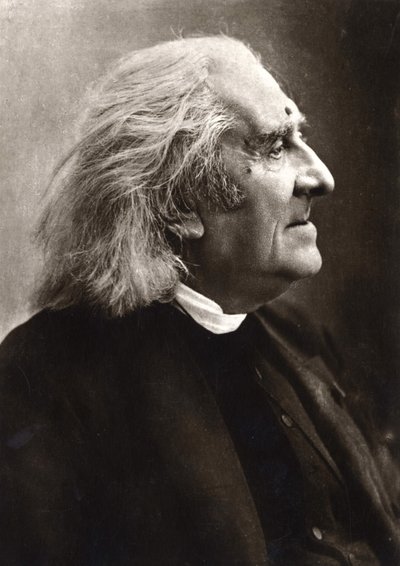 Portret van Franz Liszt (1811-1886), Hongaarse componist en pianist door Unknown photographer
