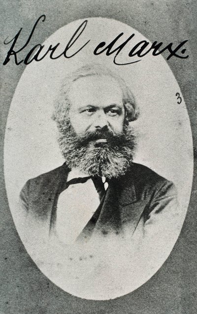Portret van de Duitse filosoof en econoom Karl Marx. door Unknown photographer