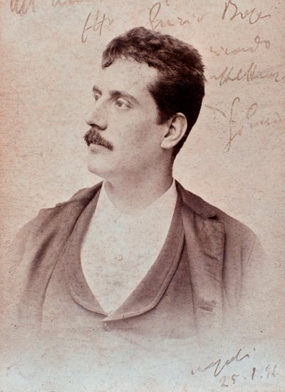 Portret van Giacomo Puccini (zwart-wit foto) door Unknown photographer