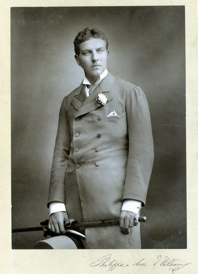 Portret van Philippe, hertog van Orléans (1869 - 1926), jonge man door Unknown photographer