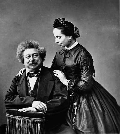 Portret van de schrijver, Alexandre Dumas met zijn dochter door Unknown photographer