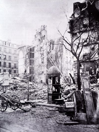 De grote werken van Parijs: de hoek van Rue Royal en Rue du Fbg St Antoine door Unknown photographer