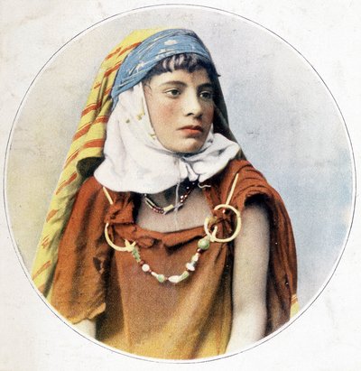 Tunesische vrouw. 1898 door Unknown photographer