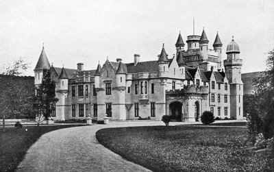 Balmoral Castle, Schotland door Valentine and Sons Ltd