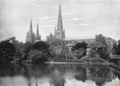 Lichfield Kathedraal, ca. 1896 door Valentine and Sons Ltd