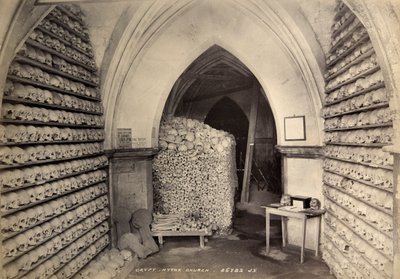 Crypte, St Leonard