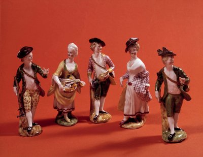 Kleine figuren die personages voorstellen (jager, huishoudster, dame van hoge samenleving...) Porseleinen beeldjes uit de 18e eeuw Venetiaanse School. Parijs, Decoratieve Kunsten door Venetian School