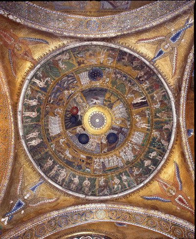 Uitzicht op de koepel met mozaïeken op een gouden achtergrond door Veneto Byzantine School