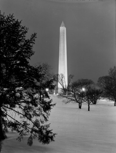 Washington Memorial na sneeuwval, Washington bij nacht door Volkmar Wentzel