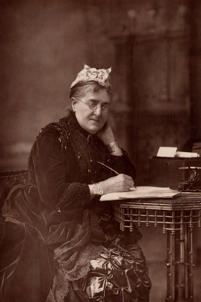 Elizabeth Lynn Linton (1822-1898) Engelse romanschrijfster, schrijfster, journaliste en voorvechter van vrouwenrechten door W. and D. (after) Downey