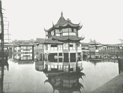 Een van de Openbare Theetuinen, Shanghai, China, 1895 door W and S Ltd