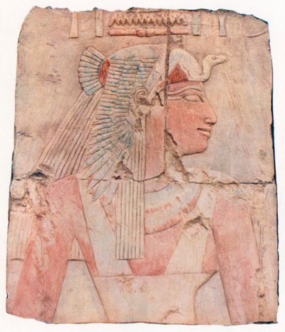 Aahmes, moeder van Hatsjepsoe, in de tempel van Der El-Bahri (kleurenlitho) door Walter Frederick Roofe Tyndale