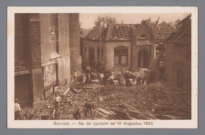 Borculo -- Na de cycloon op 10 augustus 1925 door Weenenk and Snel