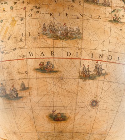 Groot paar bibliotheekglobes, de aardse 1645/48, de hemelse na ca. 1630 door Willem Blaeu