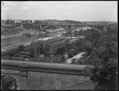 De Washingtonbrug, High Bridge, en Washington Heights gezien vanuit de Bronx, 19 juli 1914 door William Davis Hassler