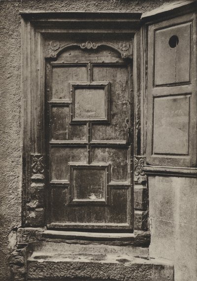Deur, Looe Street, Plymouth (zw/w foto) door William Galsworthy Davie