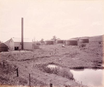 Oliepompstation, bij Athene, voor de Lehigh Valley Railroad door William H. Rau