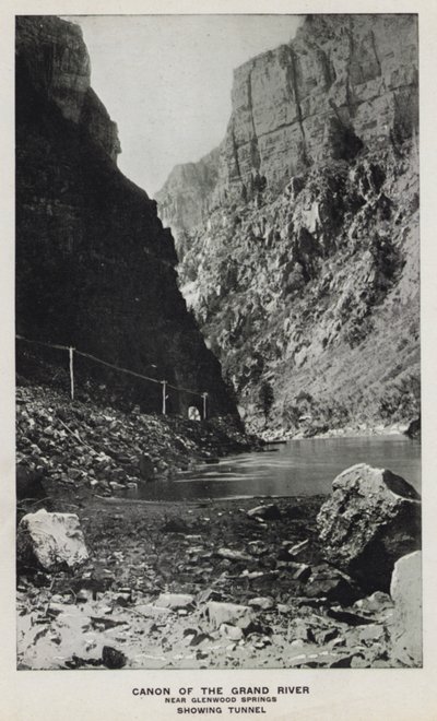 Canyons van Colorado: Canon van de Grand River, Bij Glenwood Springs, Tonend Tunnel door William Henry Jackson