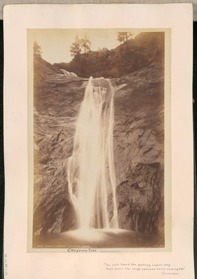 Midden Cascade. Cheyenne watervallen door William Henry Jackson