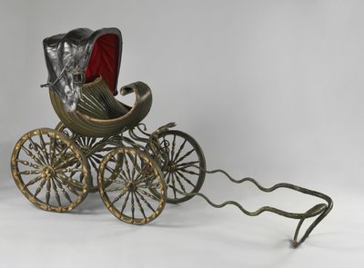 Een geschilderde en vergulde kinderwagen door William Kent