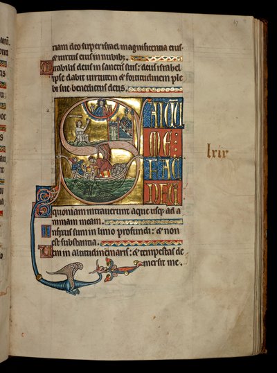Ms 322 f.67r, Psalm 68, initiaal S, Jona bidt tot Christus bij zijn uitgang uit de walvis en Jona wordt naar de walvis gegooid, illustratie uit de 