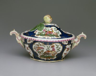 Terrine, ca. 1780 door Worcester Porcelain Manufactory