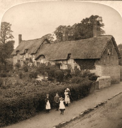 Ann Hathaways Cottage, Shottery, Engeland, 1896 door Works and Sun Sculpture Studios