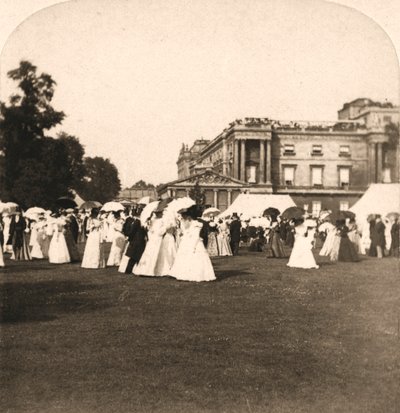 Tuinfeest, Buckingham Palace, Londen, Engeland, 1900 door Works and Sun Sculpture Studios