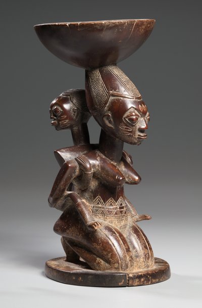 Moeder-en-kind karyatide vat door Yoruba Culture