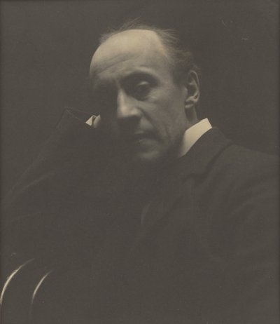 [Portret van Sir Anthony Hope Hawkins]. door Zaida Ben Yusuf