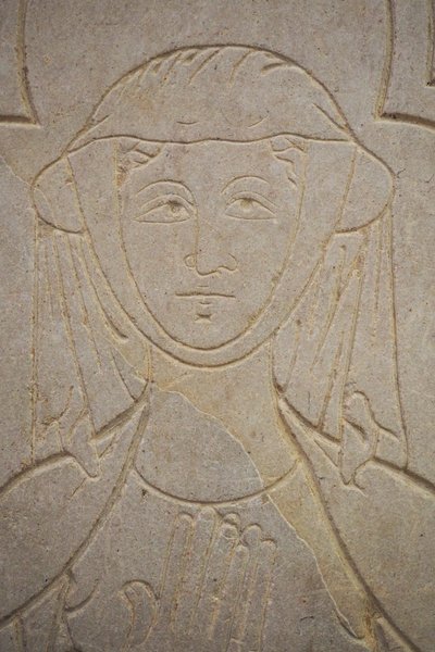 Bourgondië, Lancharre, gemeente Chapaize 71460. In de kerk van Notre Dame, Isabelle de Vauvry door . .