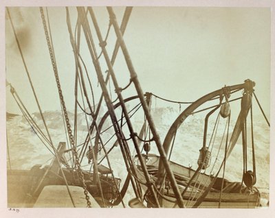 Expeditie naar de Noordpool (1875-1876) van kapitein George Nares (1831-1915): Alert aangespoeld in Shift Rudder Bay door Frederick (attr. to) Barnard