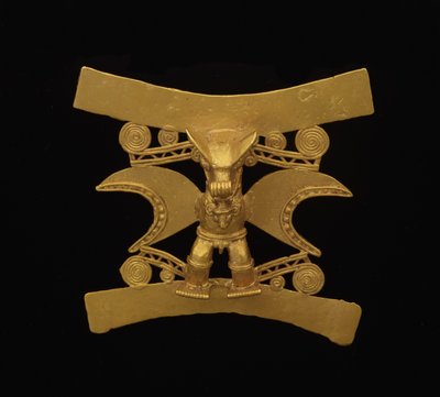 Hanger met een figuur met vleermuisachtig masker, Late Periode V - Periode VI, c.700-1550 door culture Diquis