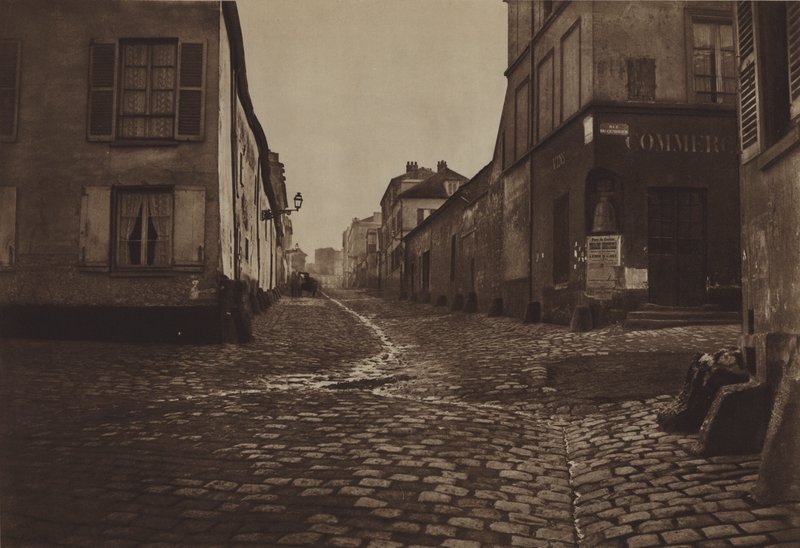 La rue du Cendrier, wijk Saint-Marcel door (after) French Photographer
