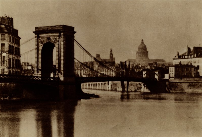 De Pont Louis-Philippe richting de linkeroever door (after) French Photographer