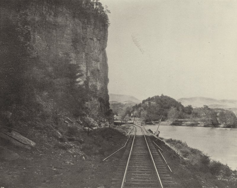 Castle Rock, New River (zwart-wit foto) door American Photographer (after)