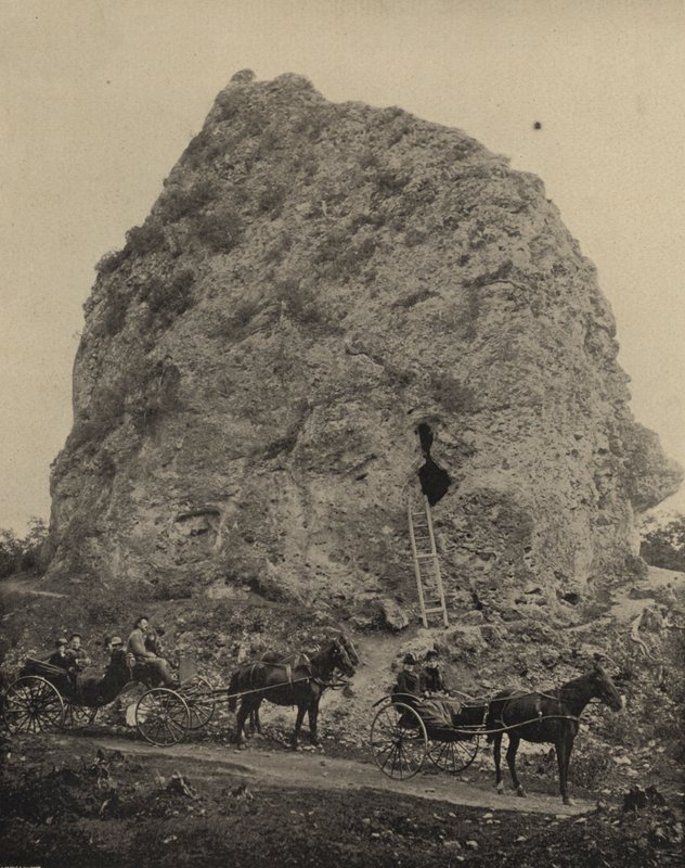 Sugarloaf Rock, Mackinac Island, Michigan door American Photographer (after)