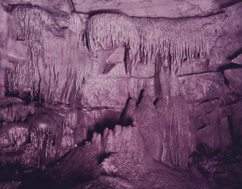 De Troon, Wyandotte Cave door American Photographer (after)